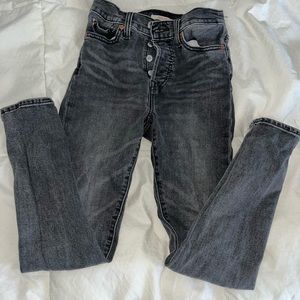 levies wedgie skinny jeans